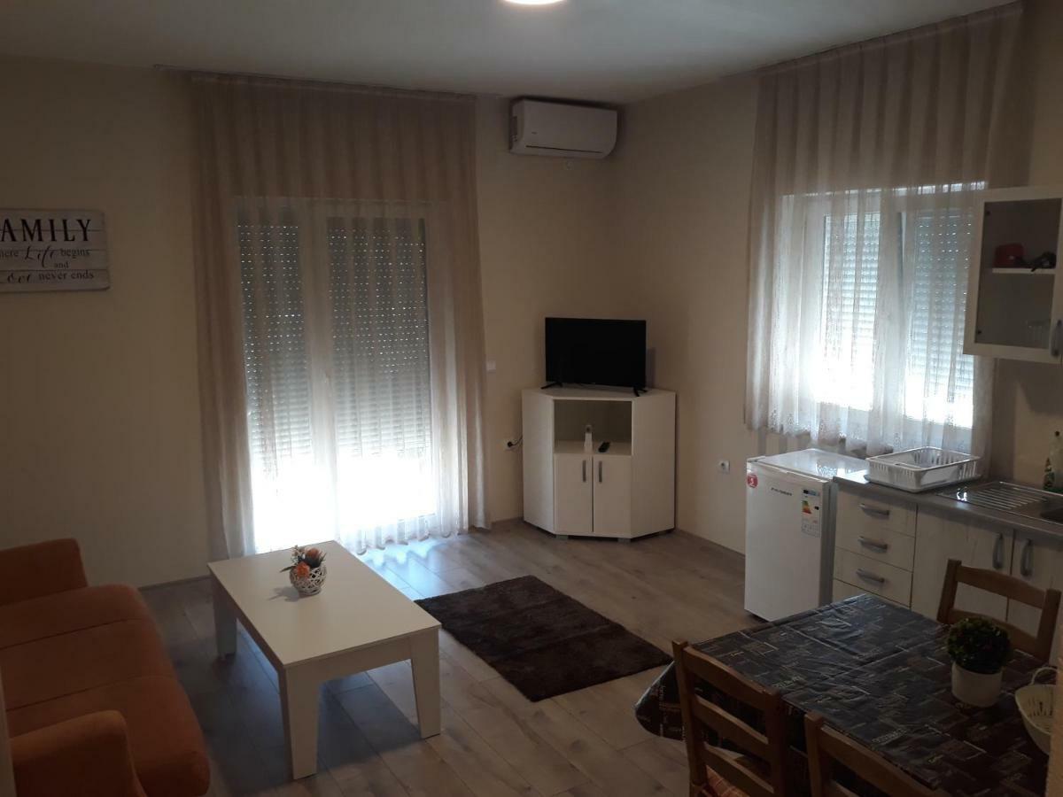 Vila & Apartments Matea Γευγελή Εξωτερικό φωτογραφία